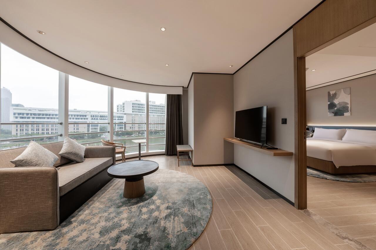 Hampton Inn & Suites Erie Bayfront Ngoại thất bức ảnh