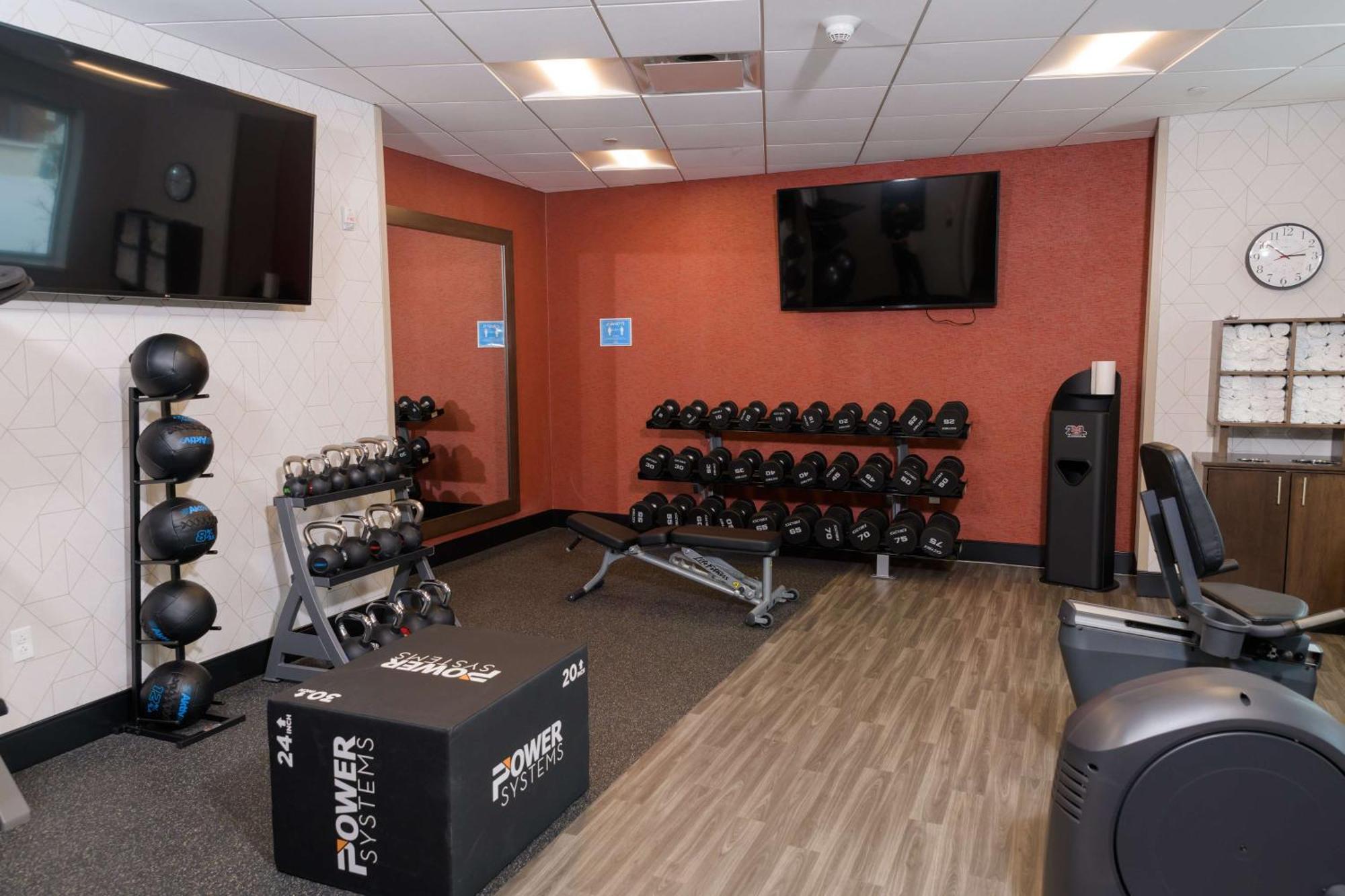 Hampton Inn & Suites Erie Bayfront Ngoại thất bức ảnh