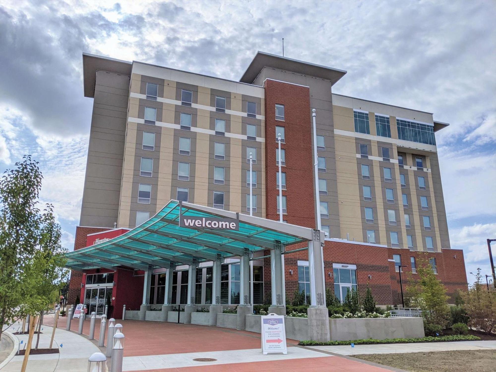 Hampton Inn & Suites Erie Bayfront Ngoại thất bức ảnh