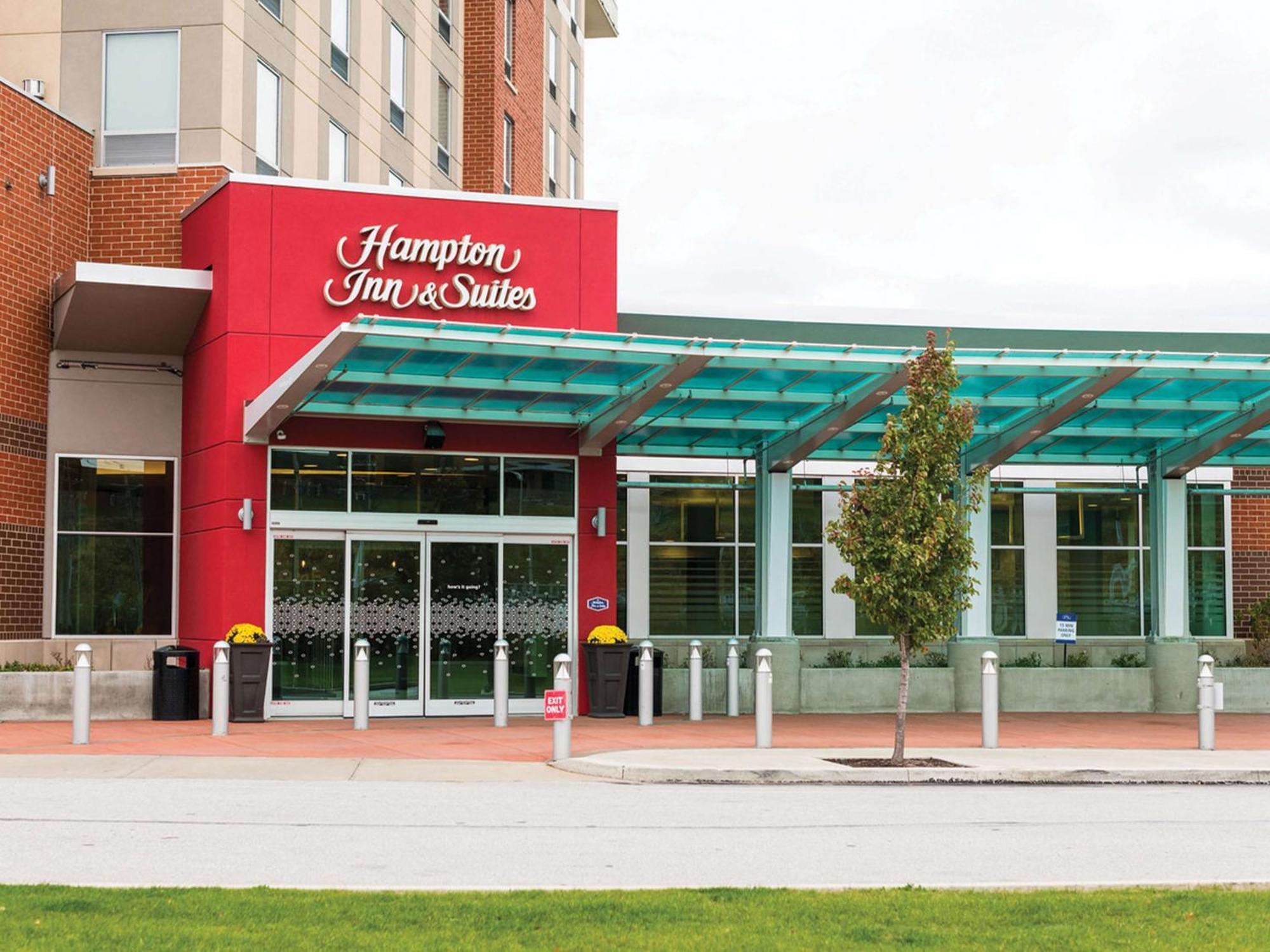 Hampton Inn & Suites Erie Bayfront Ngoại thất bức ảnh
